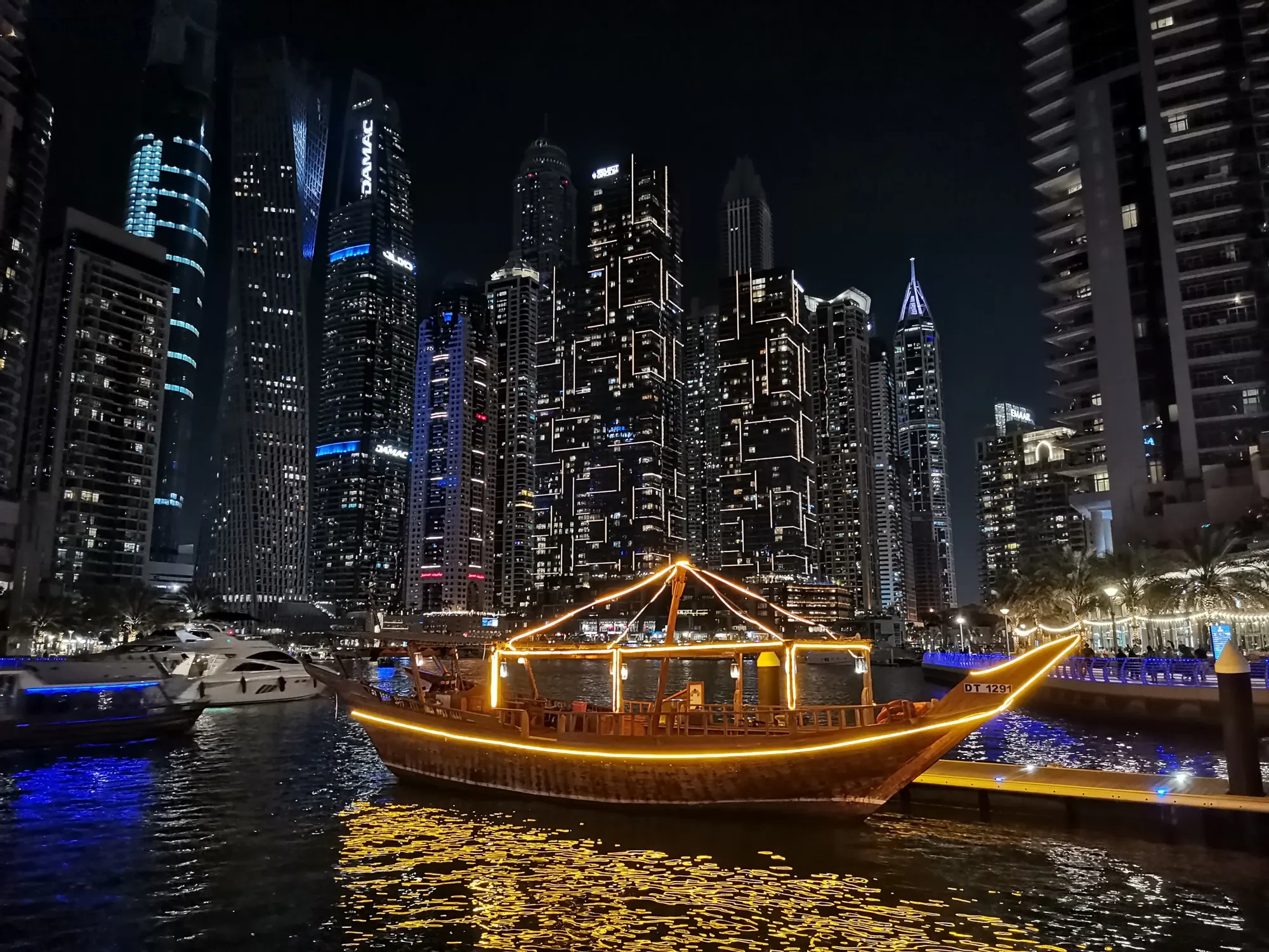 Dubai — Dubai · Abu Dhabi